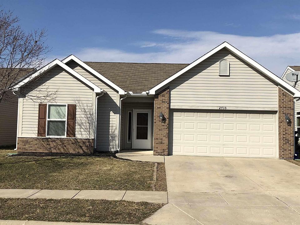 1st image of 2710 Bond Dr