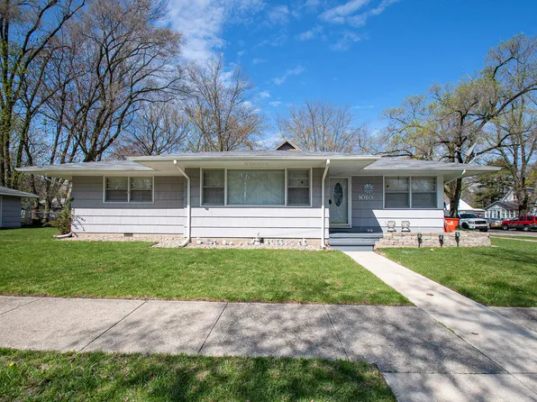 1010 Salem Ave, Benton Harbor, MI 49022