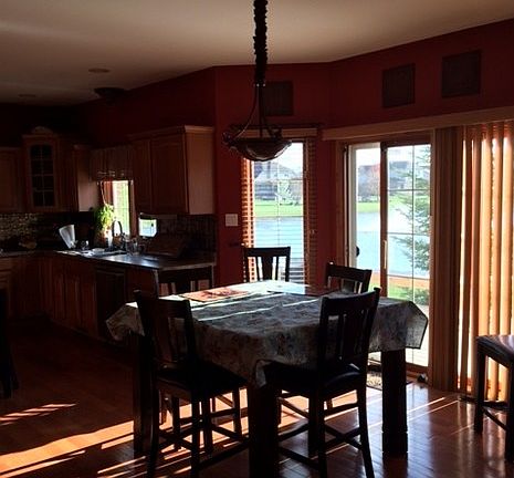 5th image of 3450 Violet Ln