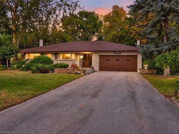 2086 Glenforest Cres, Oakville, ON L6J 2G4