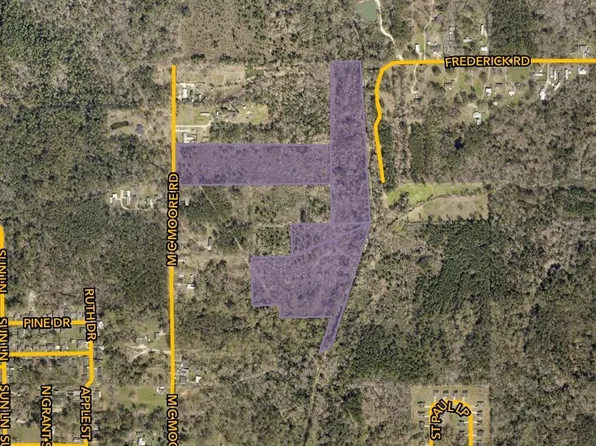 32/AC Moore Ct #C, Hammond, LA 70401