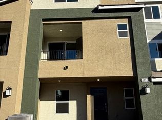 5852 Wisteria Walk St, Las Vegas, NV 89148