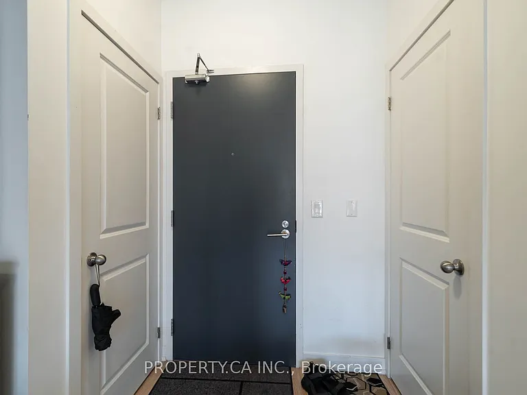 105 George St #303 — Photo 4