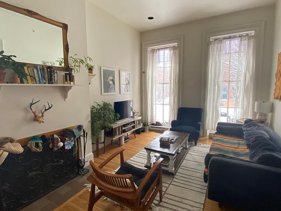 Living area.