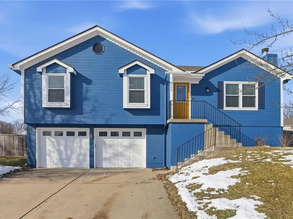 1404 NE Grand Ave, Lees Summit, MO 64086