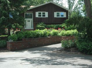 255 Maple Ave, Hillsdale, NJ 07642