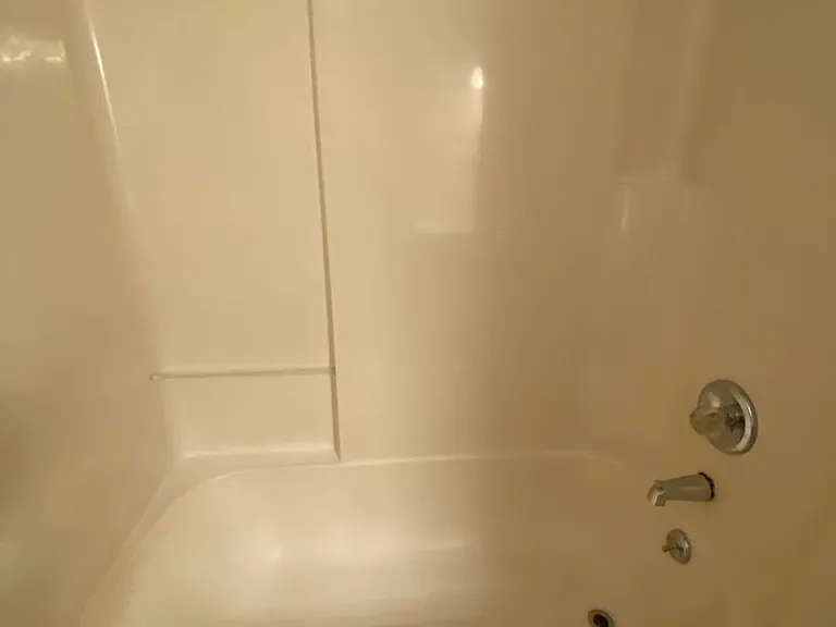 102D Kingsbury Ct — Photo 8