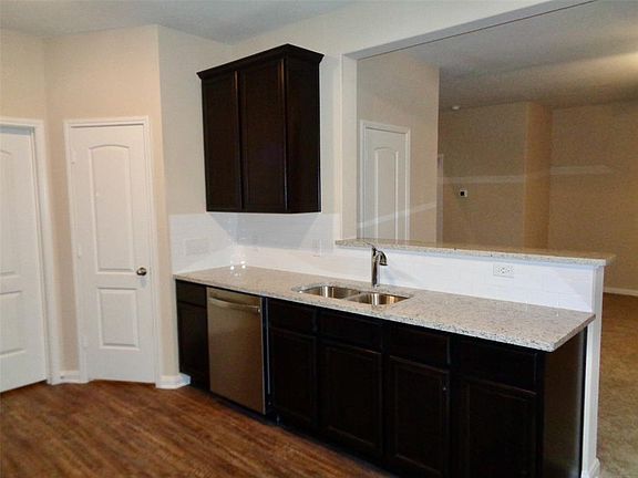 5th image of 2305 Denali Ct