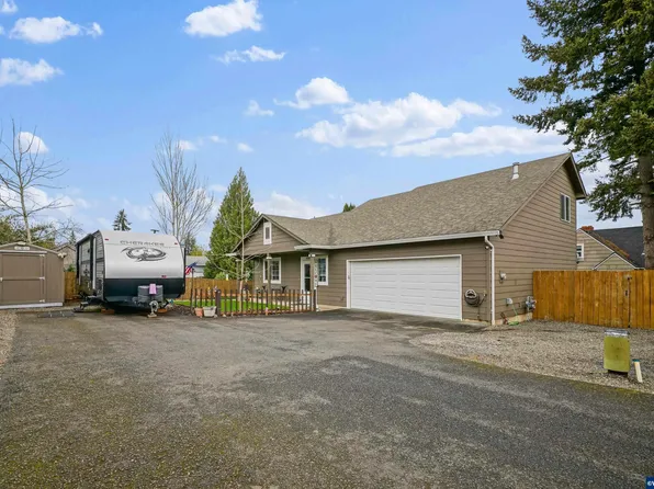 4090 Hennessy Ln NE, Keizer, OR 97303