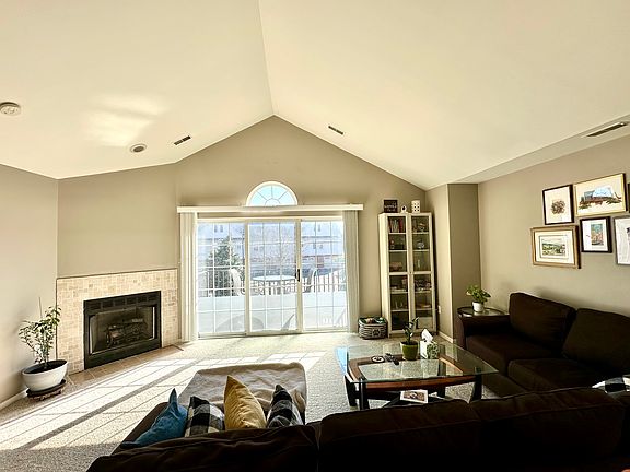 5th image of 3370 Primrose Ln
