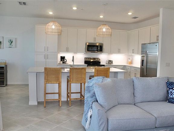 4th image of 15405 Green Acres Ave #2341