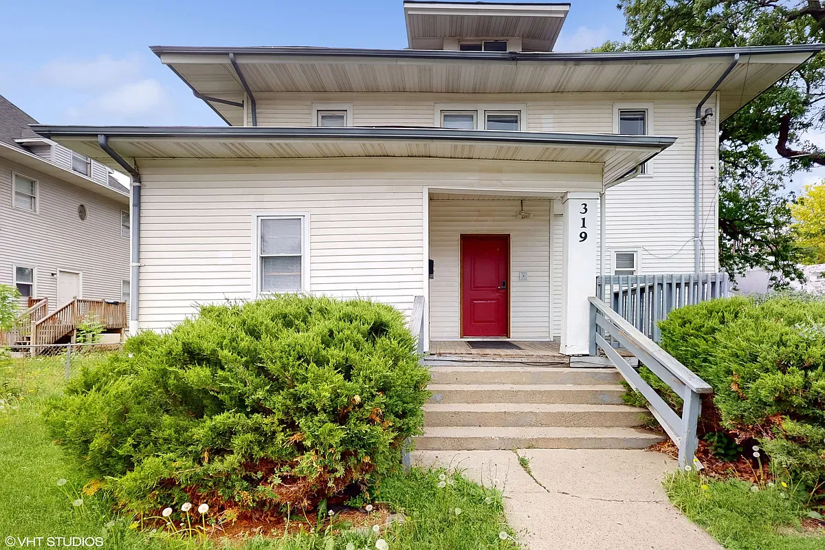 Building Photo - 319 Franklin Ave