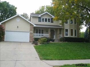 14953 Karen St, Omaha, NE 68137