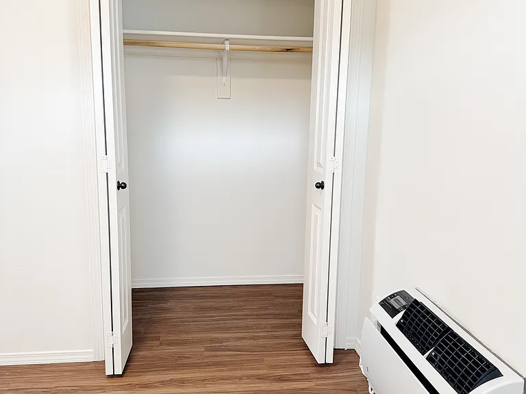2116 Okeefe Ave SE — Photo 15