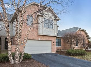 1404 Ashbury Dr, Lemont, IL 60439