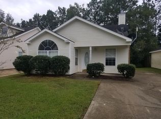 10596 Bay Tree Dr, Gulfport, MS 39503