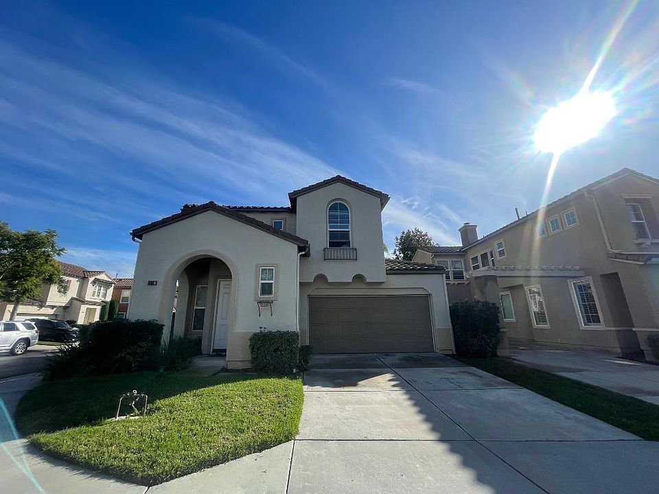 2nd image of 6587 Guava Way