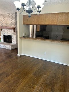 3rd image of 143 Wildwood Dr