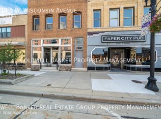210.5 W Wisconsin Ave, Neenah, WI 54956
