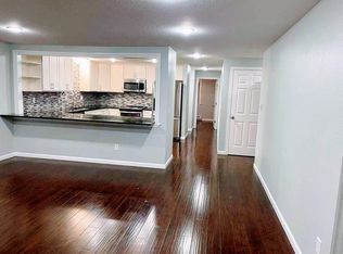 11616 127th Ln NE APT B4, Kirkland, WA 98034
