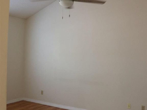 5th image of 3470 Goldenwood Way