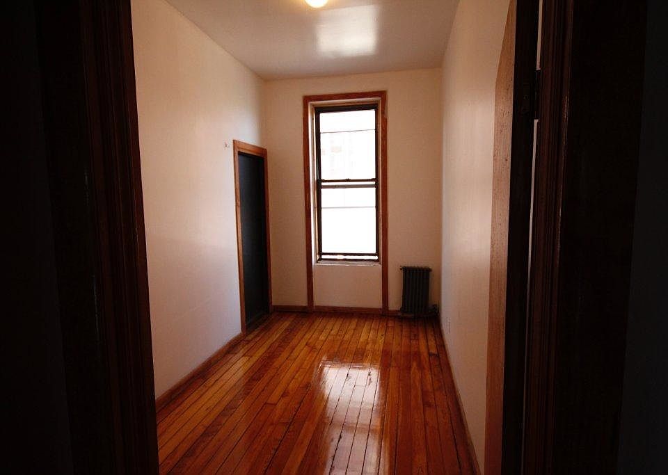 1st image of 234 Meserole St #2KLOGG