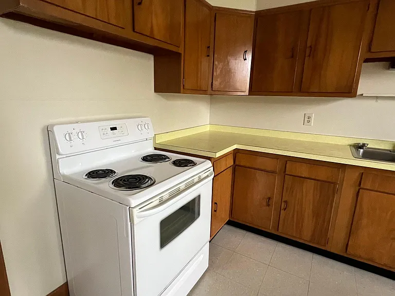 80 Wood St #2 — Photo 7