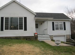 714 Fountain St, Mineral Point, WI 53565