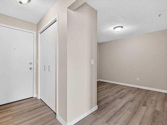 4th image of 1717 E 60th St SE #212