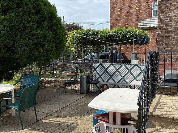 2nd image of 23-31 33rd St #2R