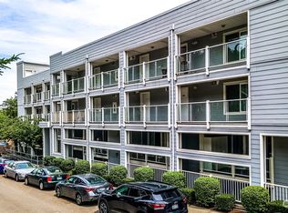 3318 30th Ave SW UNIT B408, Seattle, WA 98126