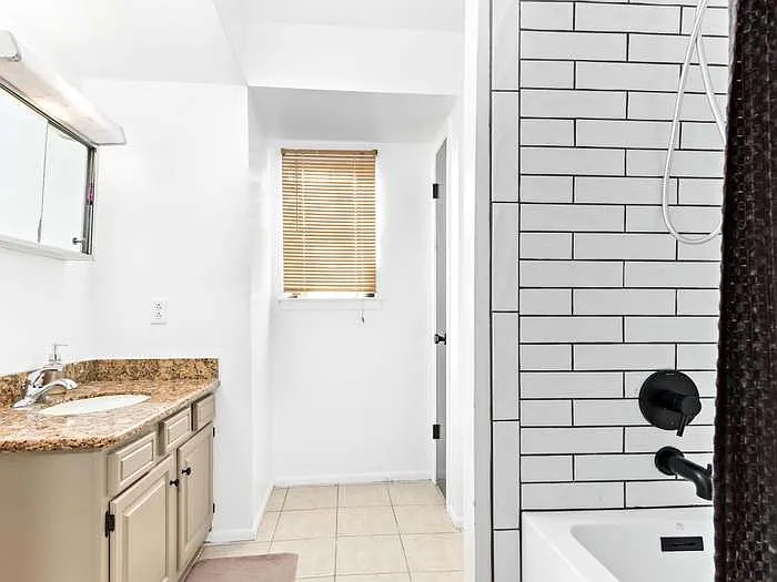 4150 Crow Rd #16 — Photo 16