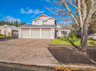 6385 SE Maple St, Hillsboro, OR 97123