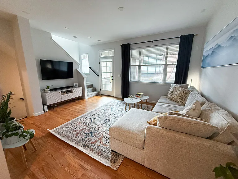 7452 7th Ave #17 — Photo 15