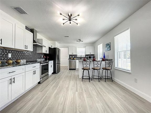2nd image of 16227 Sea Pines Dr