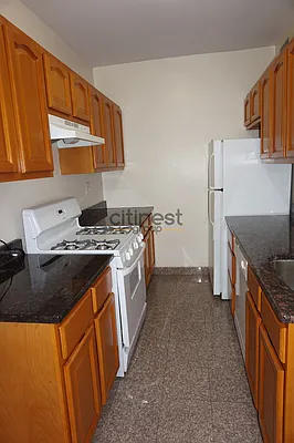 Rented by Citi Nest Group LLC | media 21