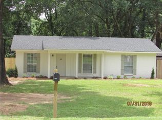 5463 McDonald Rd, Theodore, AL 36582
