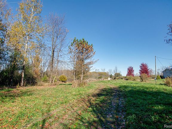 2nd image of 0 Sullivan Rd