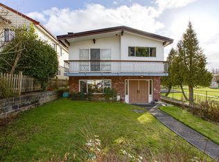 3080 Turner St, Vancouver, BC V5K 2G9