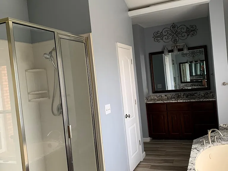 106 Canterbury Cir — Photo 10