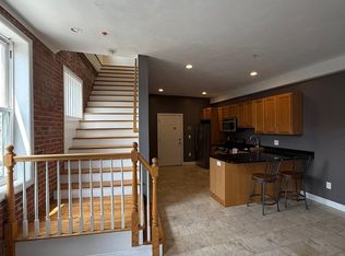 61 Exchange St APT 11, Malden, MA 02148