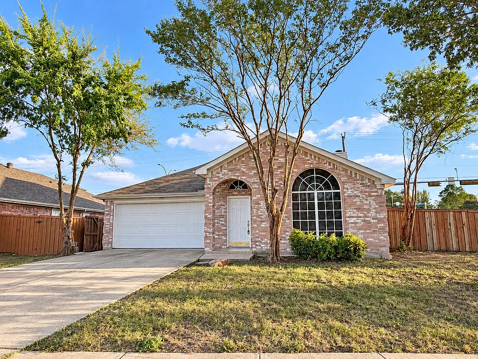 1000 Brook Canyon Dr