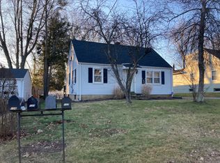 118 Crestwood Ave, Waterbury, CT 06704