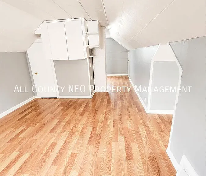 16409 Cloverside Ave — Photo 17