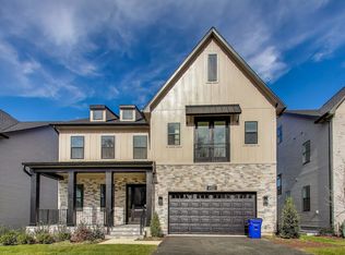 6921 Renita Ln, Bethesda, MD 20817