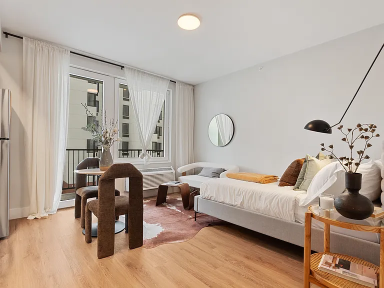 148 Beach 116 St #624 — Photo 4