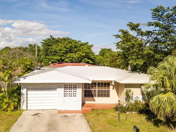901 NW 48th Place, Pompano Beach, FL 33064
