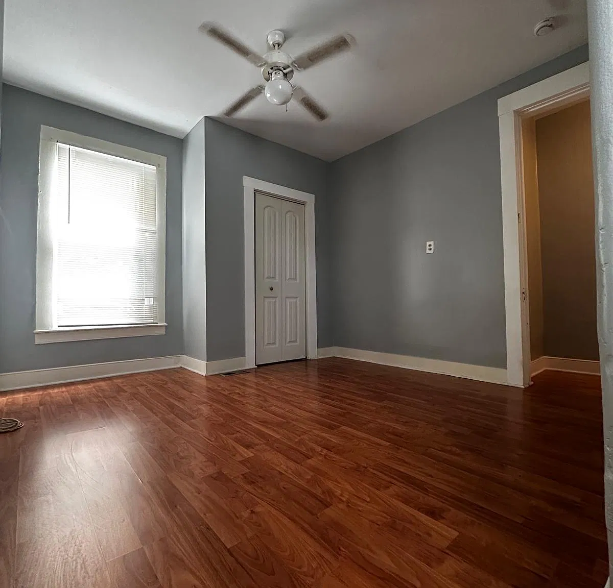 2 bed, 650 sqft, $1,100 — Photo 3