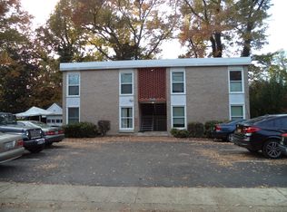 7304 Dickinson Ave APT 2, College Park, MD 20740