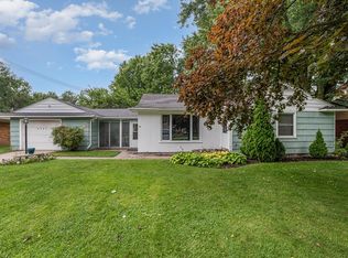 4527 Gilkey Rd, Bay City, MI 48706